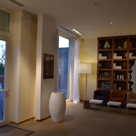 Aparthotel Rota Sorrento